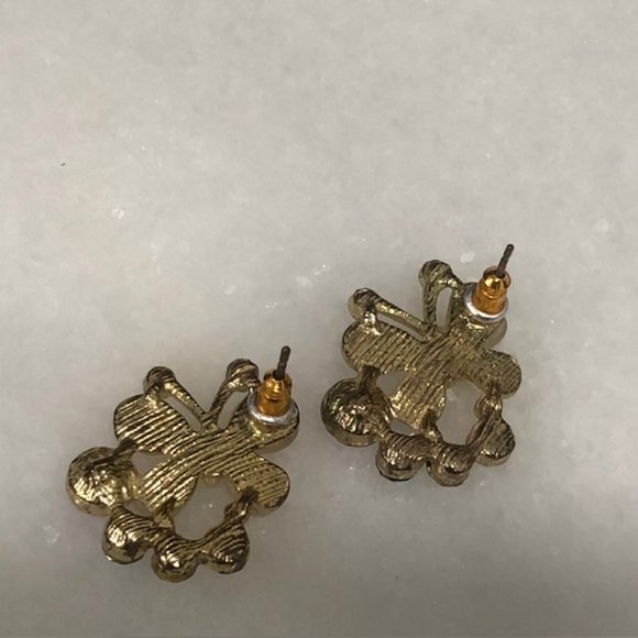 Gold Butterfly Earrings With Colorful Diamonds - Picture 4 of 4